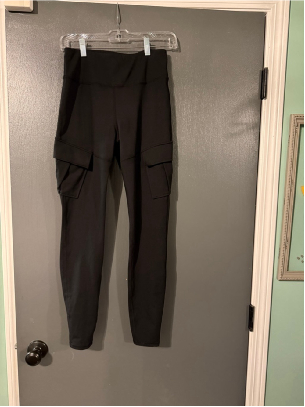 Women's Halara Black Cargo Leggings M